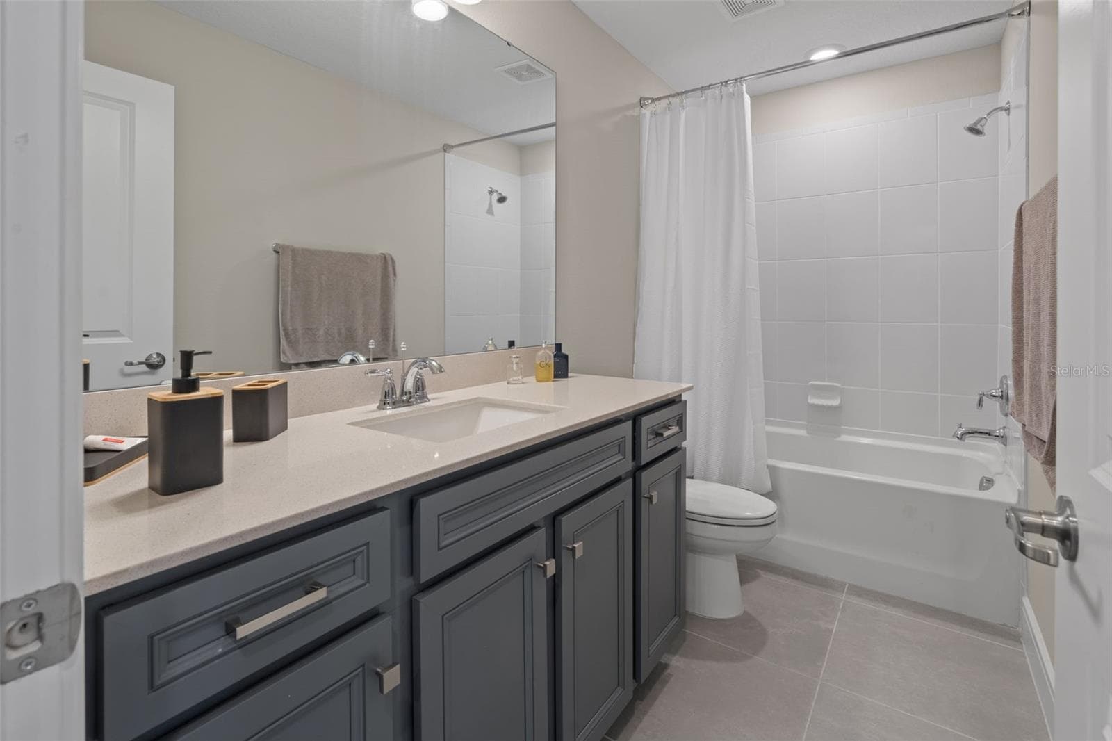 Single Family Residence at 15203 WILLOW RIDGE DR, MONTVERDE, photo 32 of 51