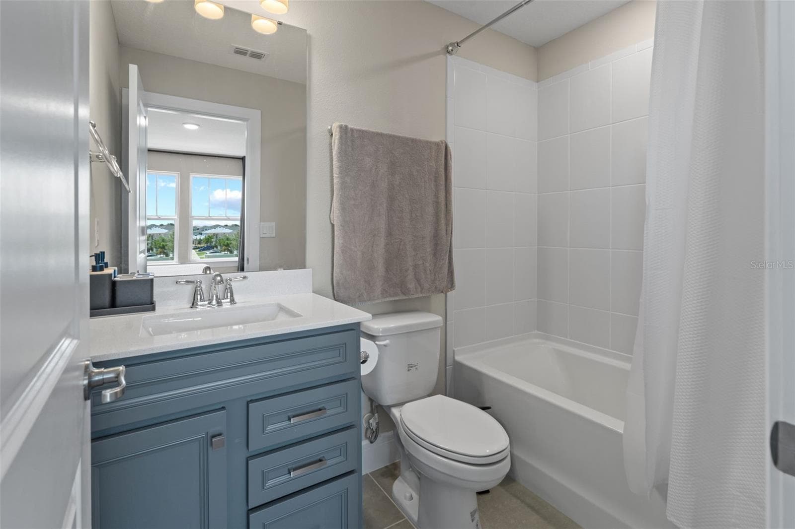 Single Family Residence at 15203 WILLOW RIDGE DR, MONTVERDE, photo 36 of 51