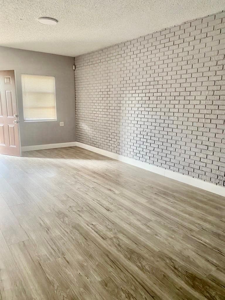 Duplex at 3356 AVENUE Q NW, WINTER HAVEN, photo 5 of 15