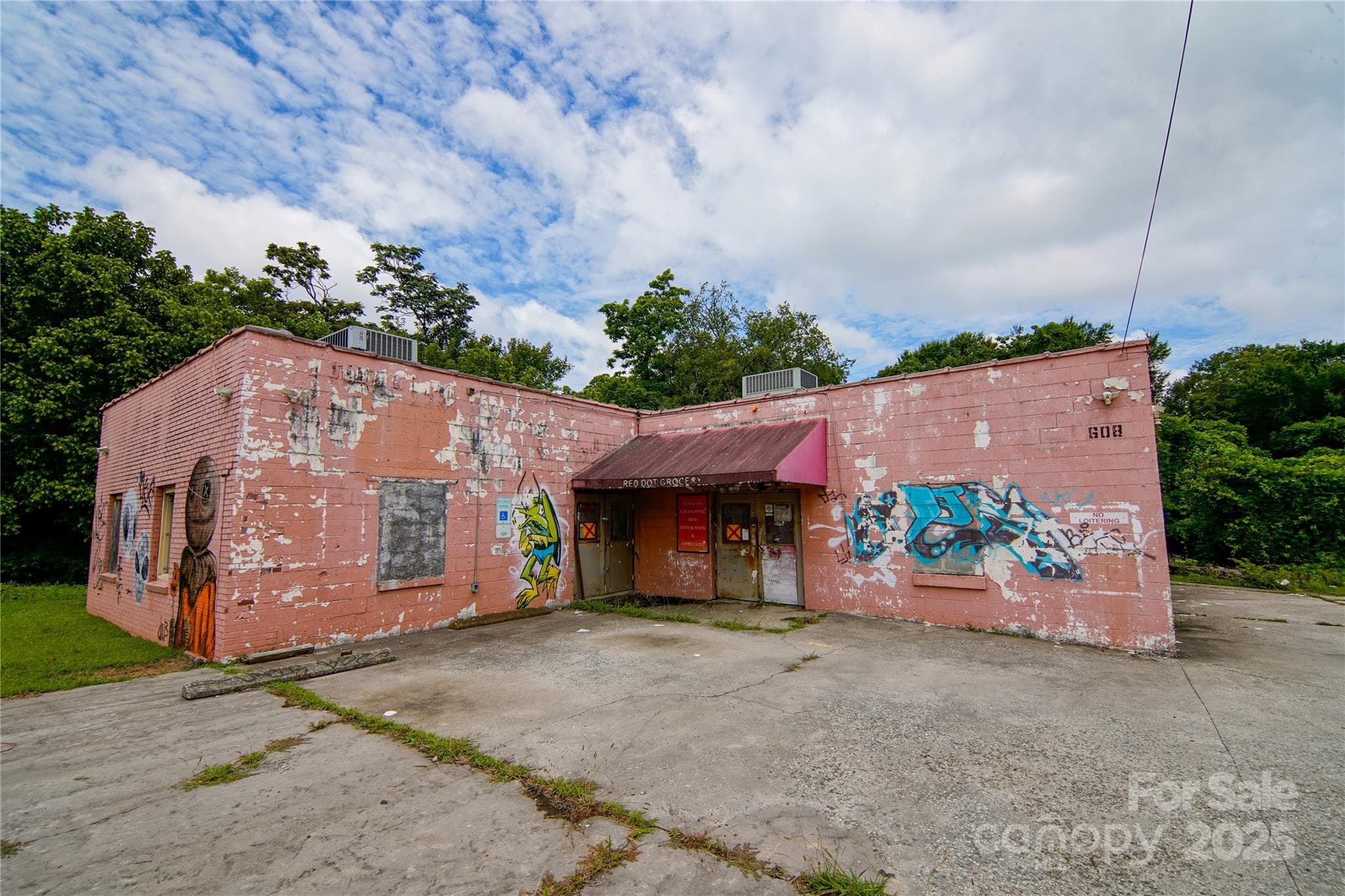 608 W Ward Avenue