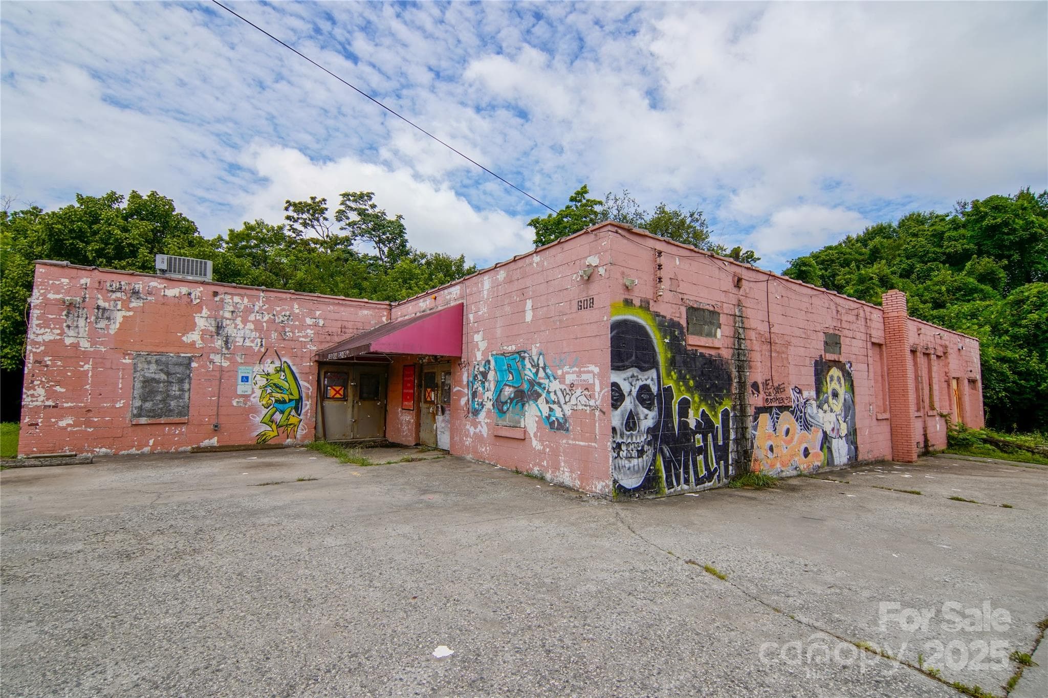 Business at 608 W Ward Avenue, High Point, photo 3 of 36