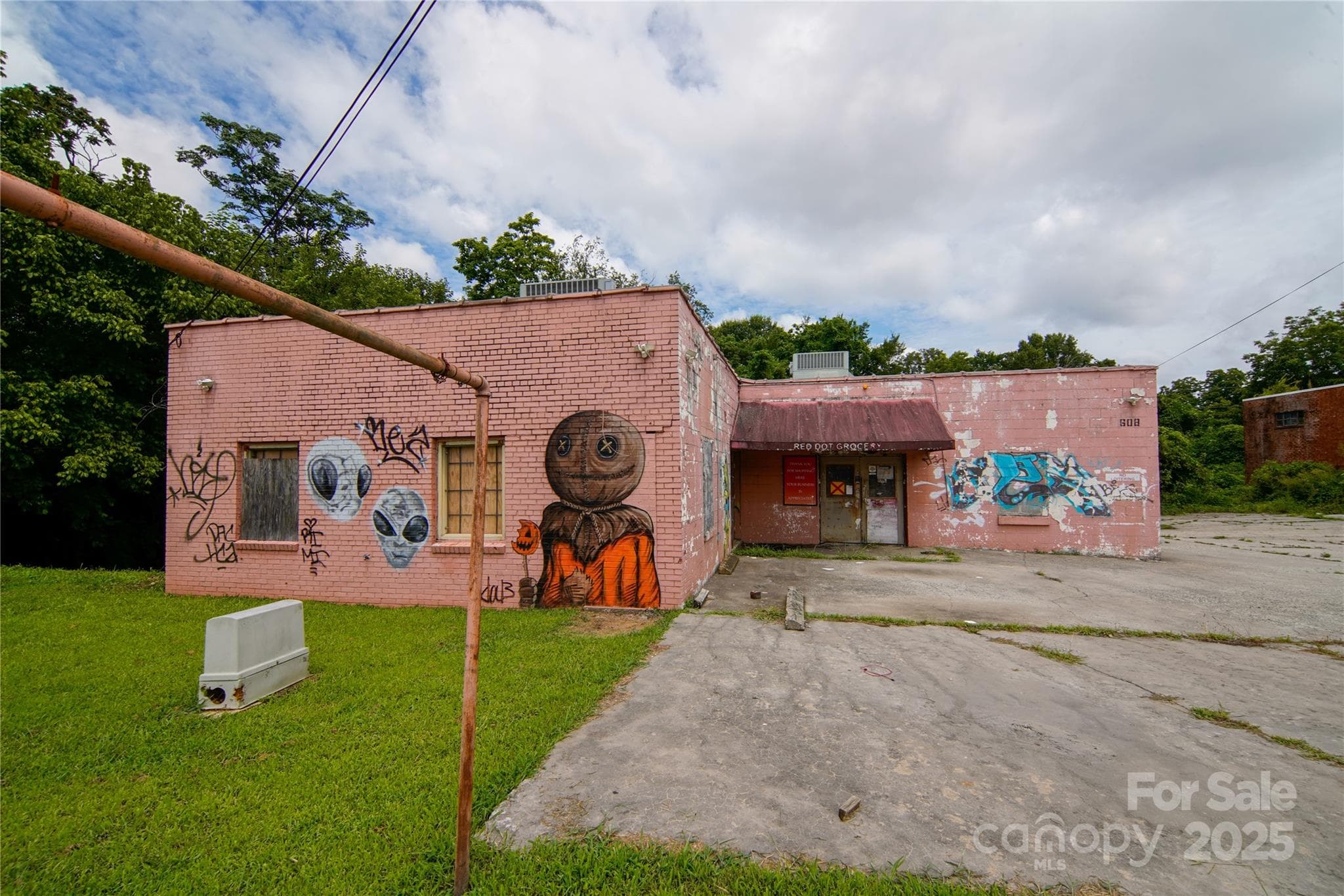 Business at 608 W Ward Avenue, High Point, photo 6 of 36