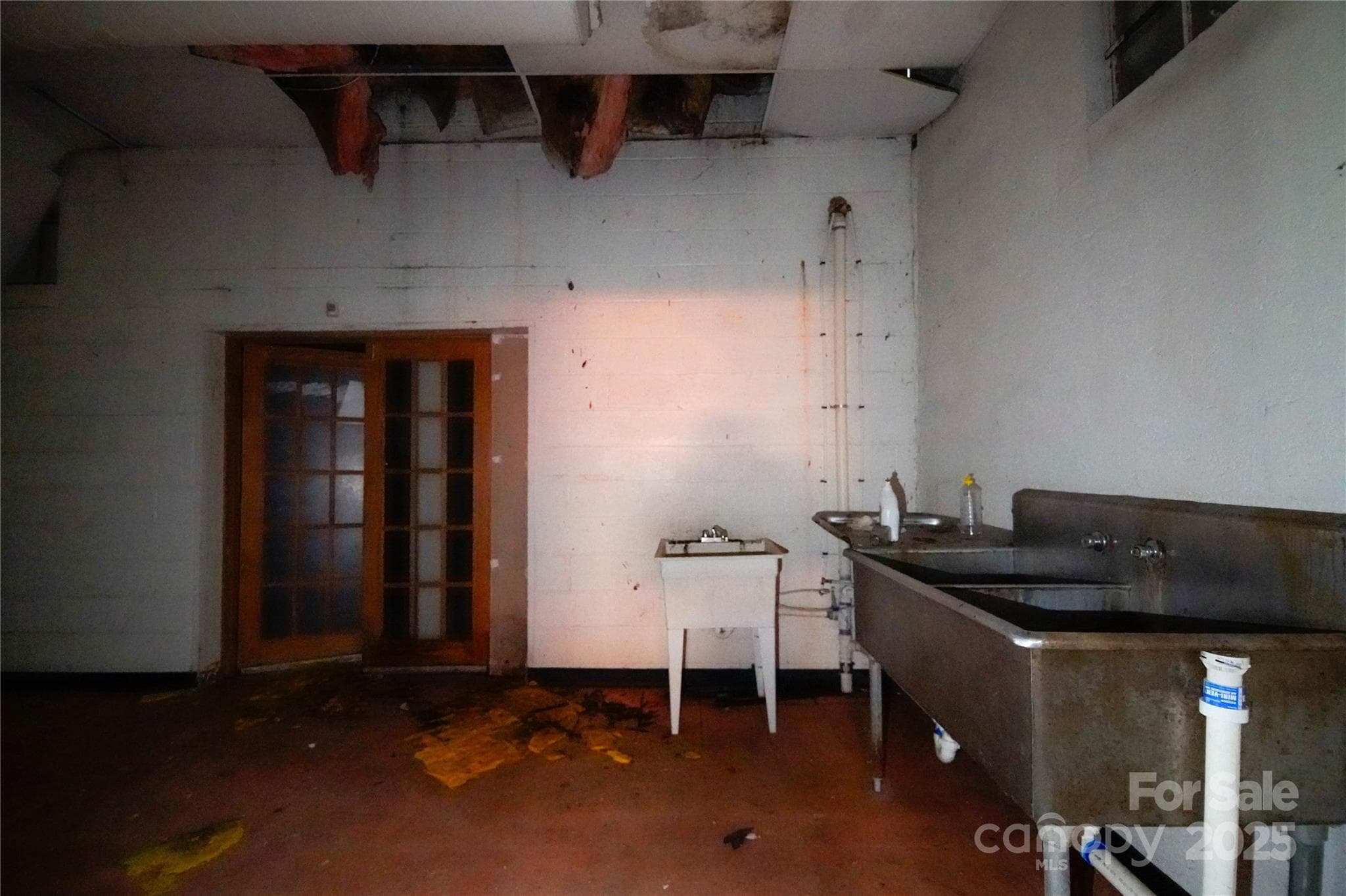 Business at 608 W Ward Avenue, High Point, photo 16 of 36