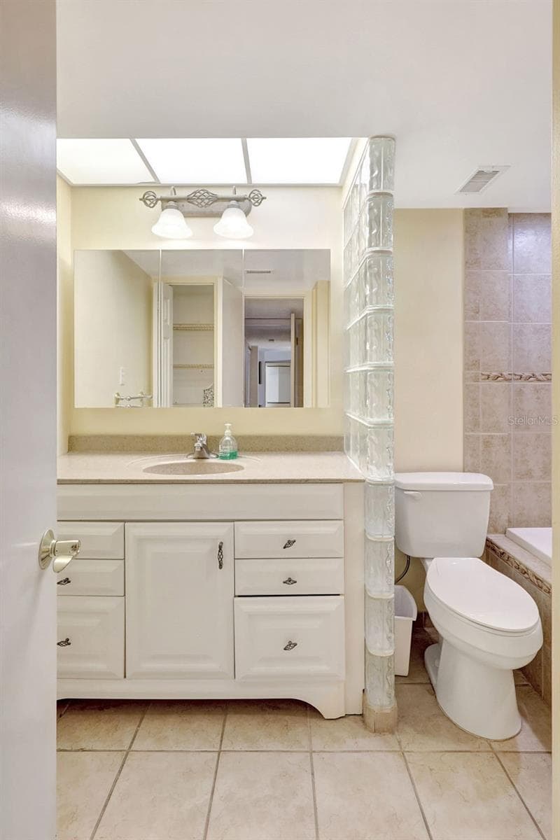Condominium at 660 ISLAND WAY #708, CLEARWATER BEACH, photo 34 of 50