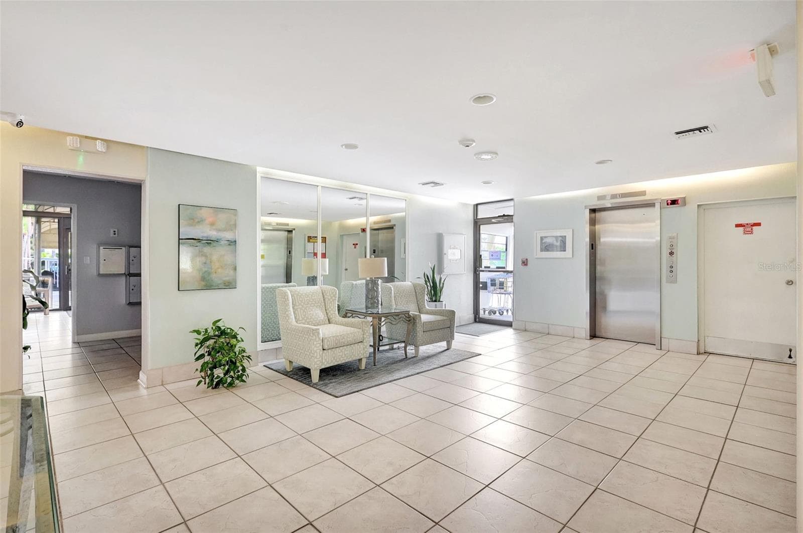 Lobby - 660 ISLAND WAY #708, CLEARWATER BEACH