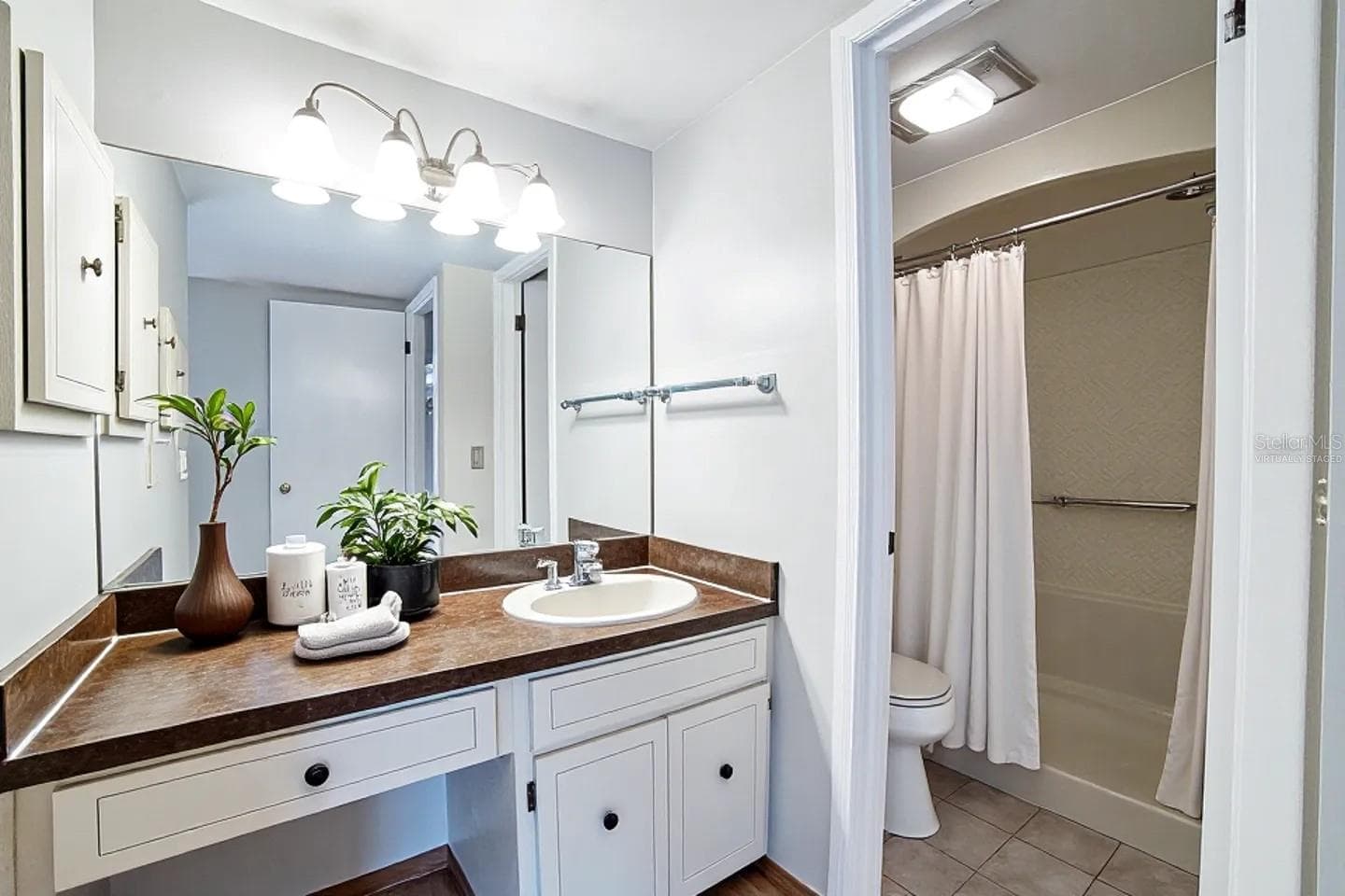 Virtually Staged - 202 TERRACE CT, SANFORD