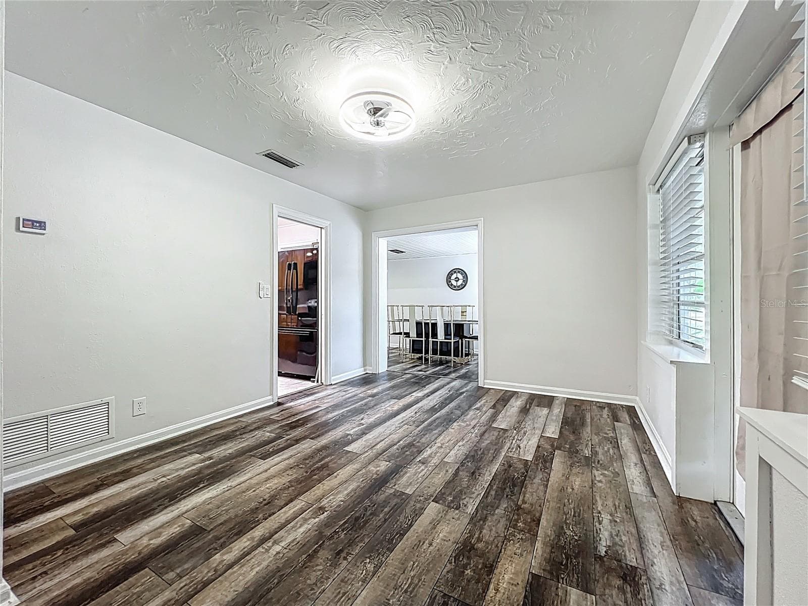Single Family Residence at 2542 S PALMETTO AVE, SANFORD, photo 4 of 17
