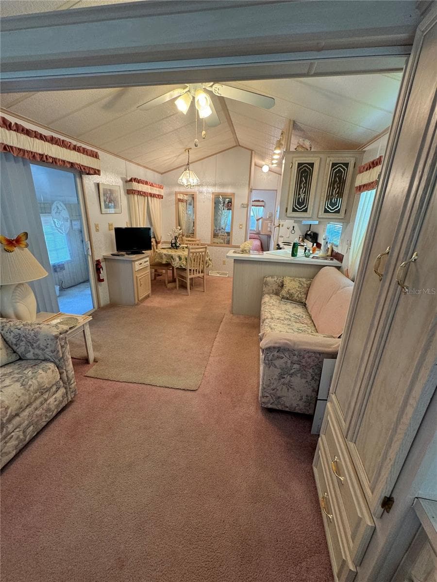 Manufactured Home at 2092 CULBREATH RD #A27, BROOKSVILLE, photo 8 of 25