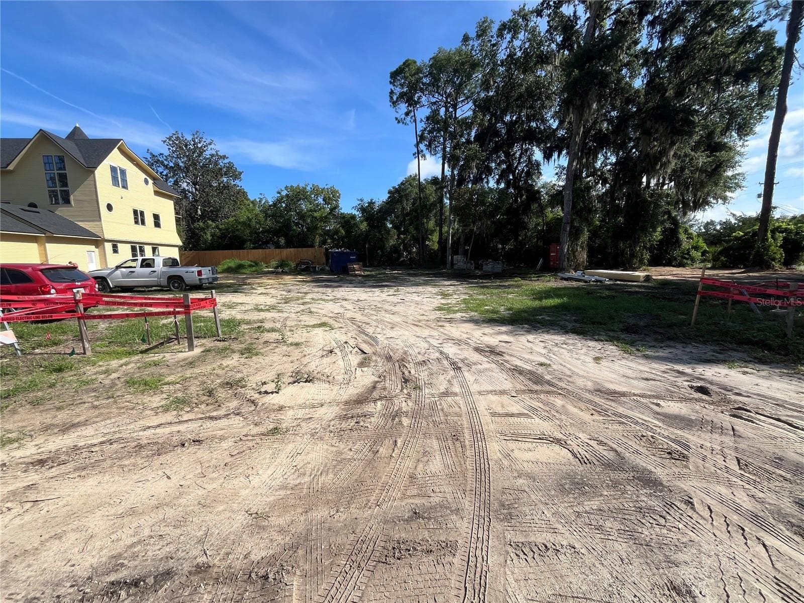 262 NW 12TH AVE