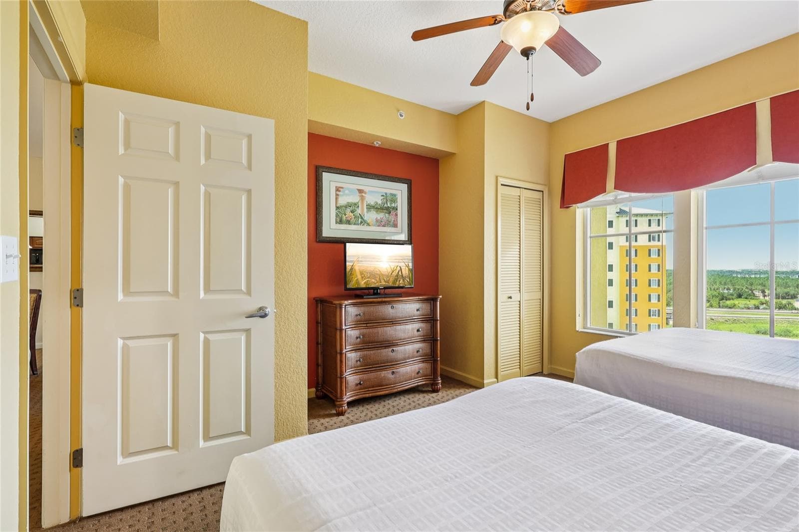 Condo - Hotel at 8101 RESORT VILLAGE DR #31210, ORLANDO, photo 10 of 58