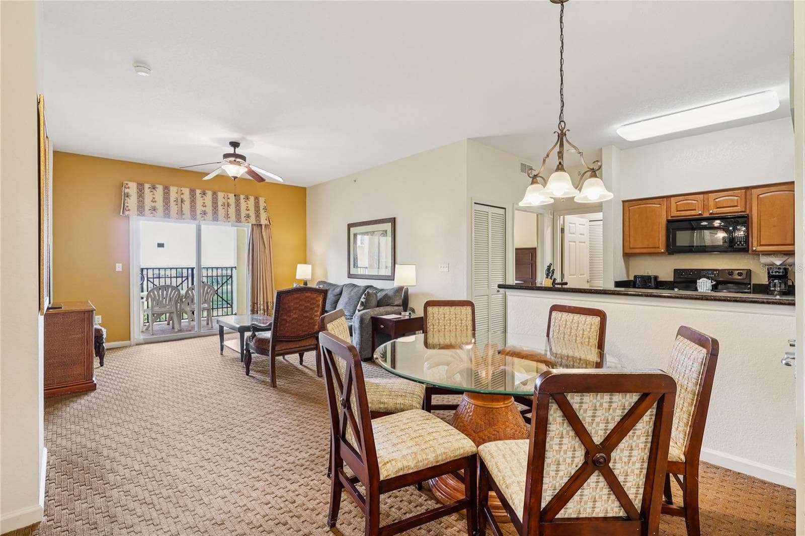 Condo - Hotel at 8101 RESORT VILLAGE DR #31210, ORLANDO, photo 19 of 58