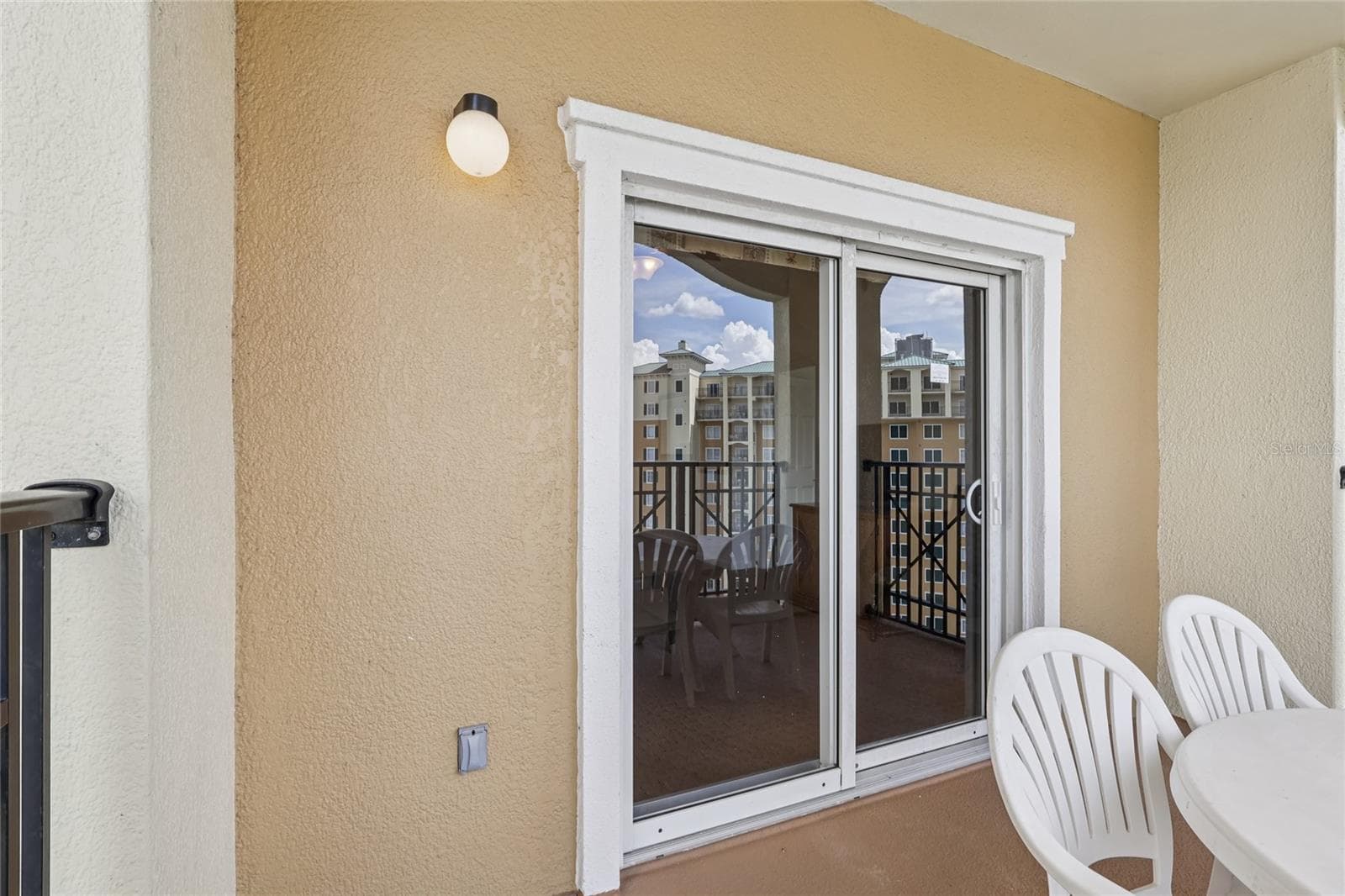 Condo - Hotel at 8101 RESORT VILLAGE DR #31210, ORLANDO, photo 28 of 58