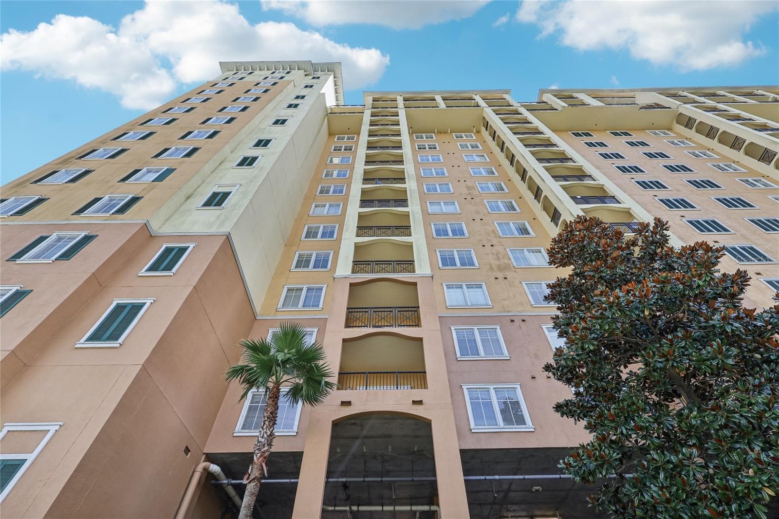 Condo - Hotel at 8101 RESORT VILLAGE DR #31210, ORLANDO, photo 33 of 58