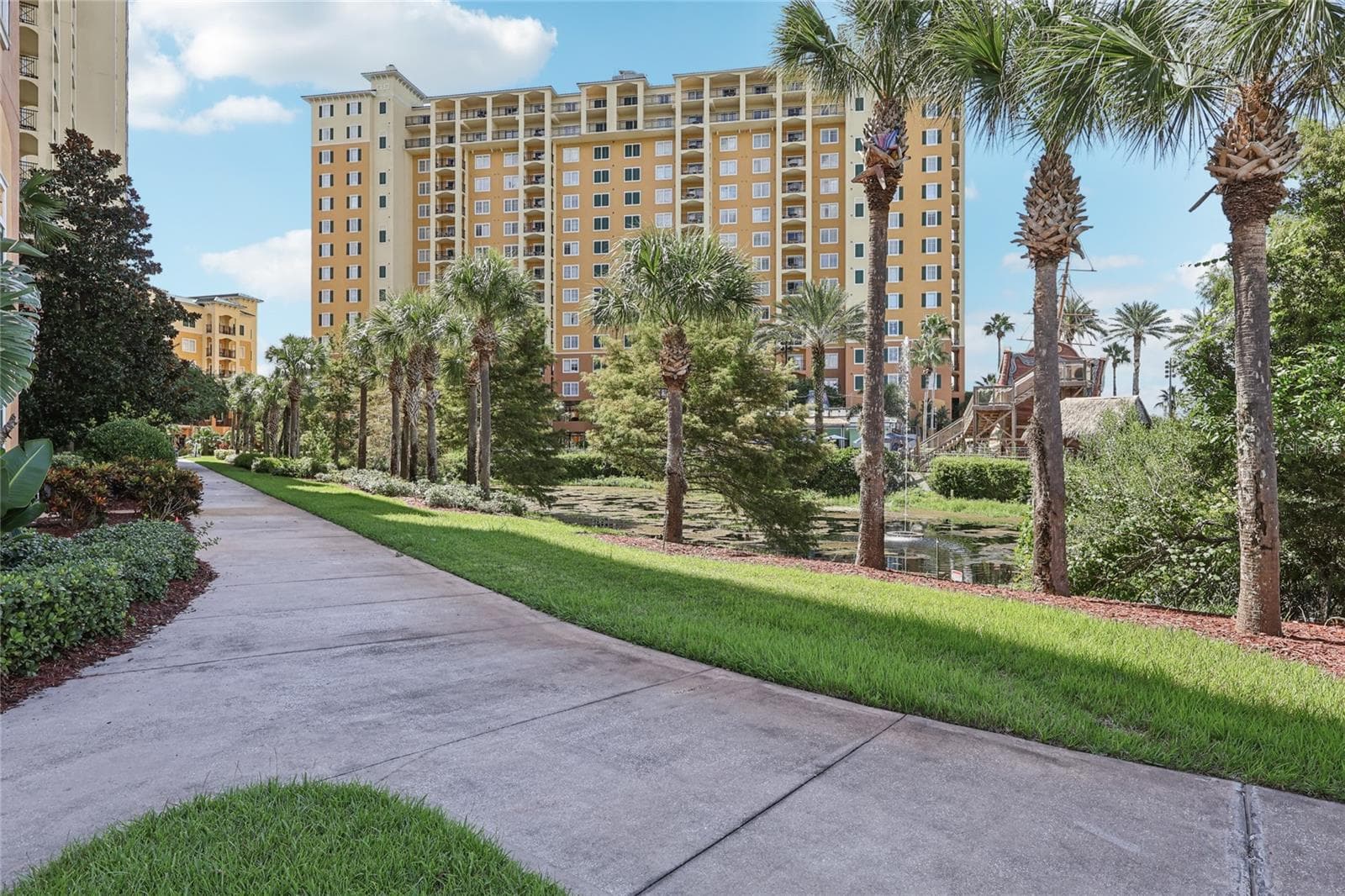 Condo - Hotel at 8101 RESORT VILLAGE DR #31210, ORLANDO, photo 35 of 58