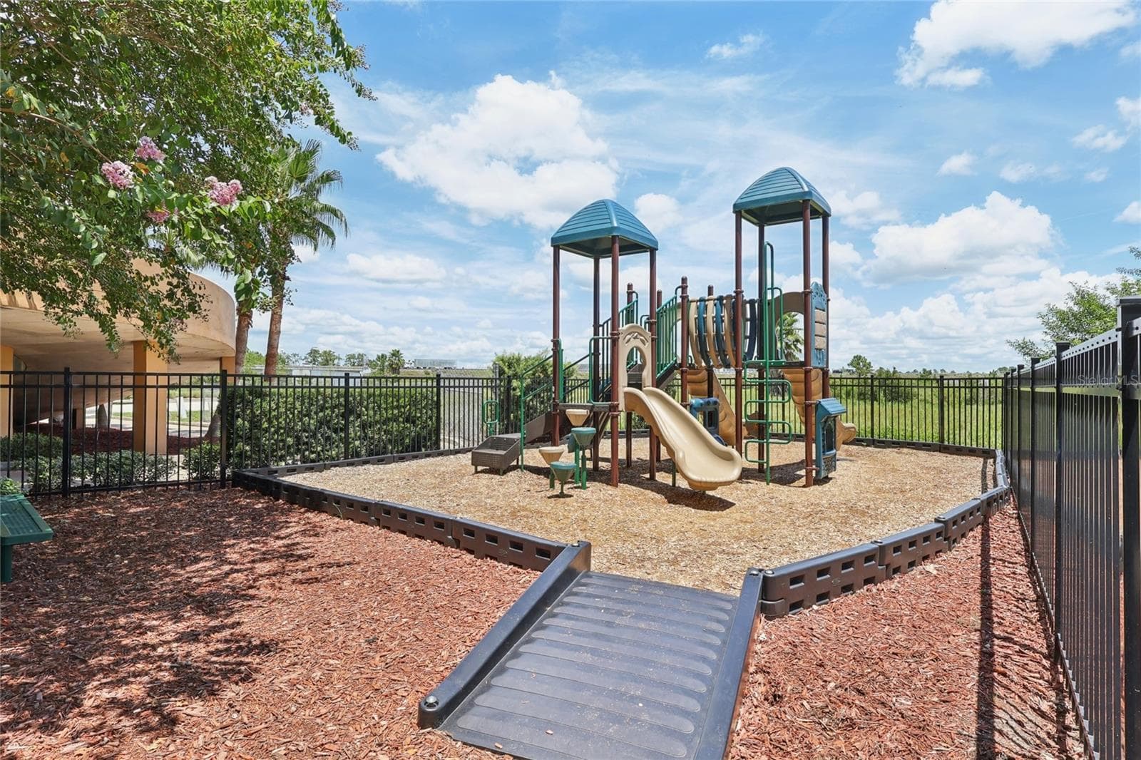 Condo - Hotel at 8101 RESORT VILLAGE DR #31210, ORLANDO, photo 41 of 58