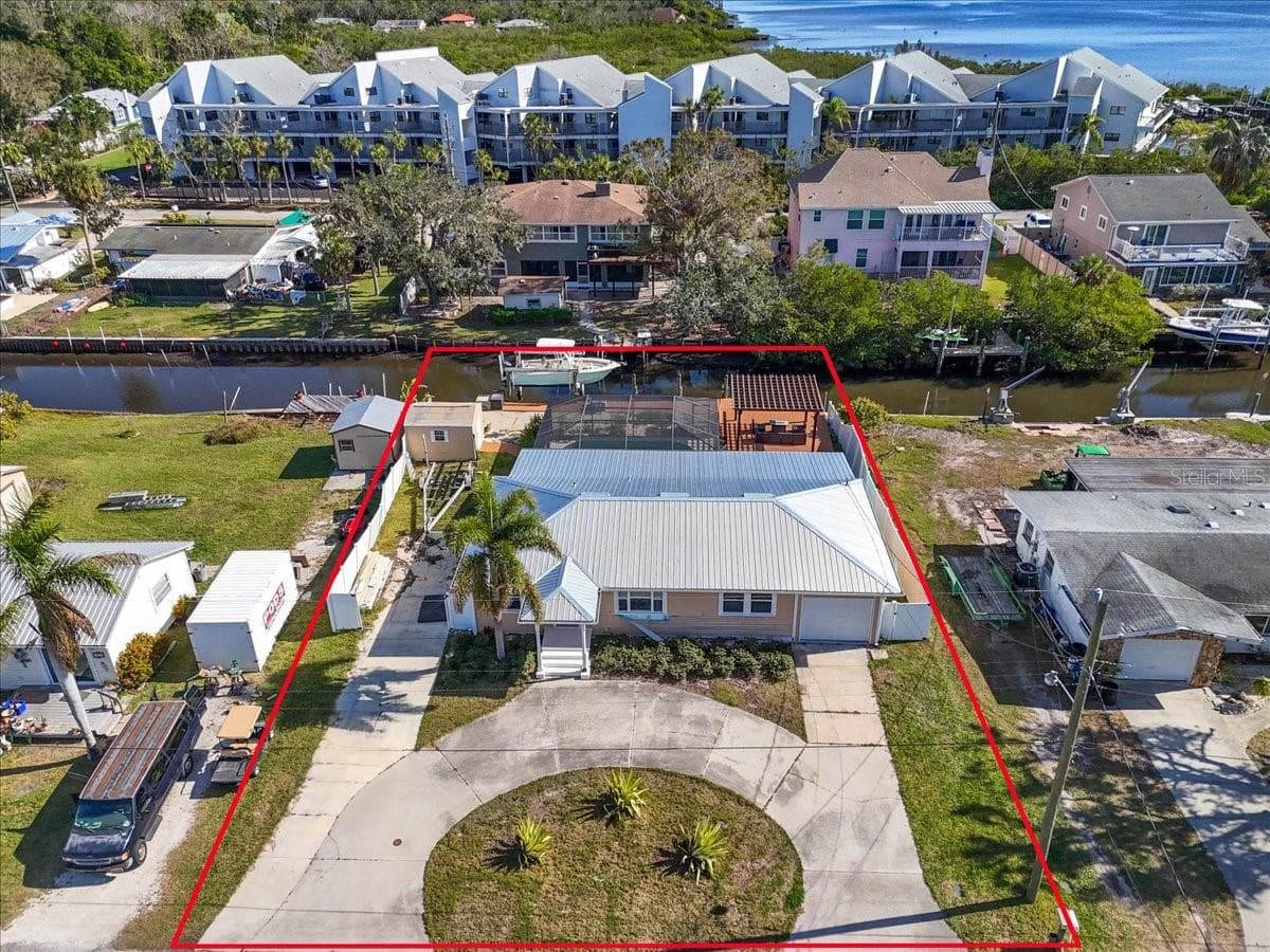 524 PALM AVE