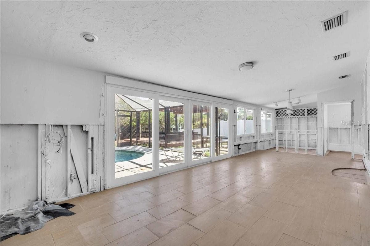 Single Family Residence at 524 PALM AVE, ELLENTON, photo 29 of 45