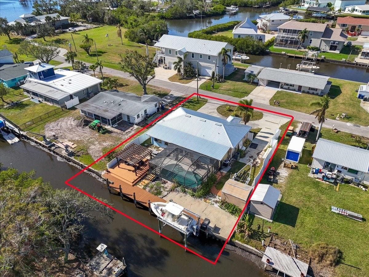 Single Family Residence at 524 PALM AVE, ELLENTON, photo 36 of 45