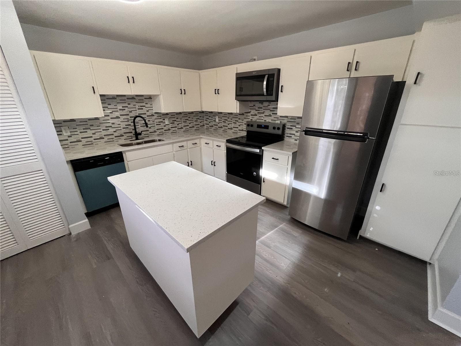 Kitchen - 314 SPRING LAKES BLVD #314-U, BRADENTON