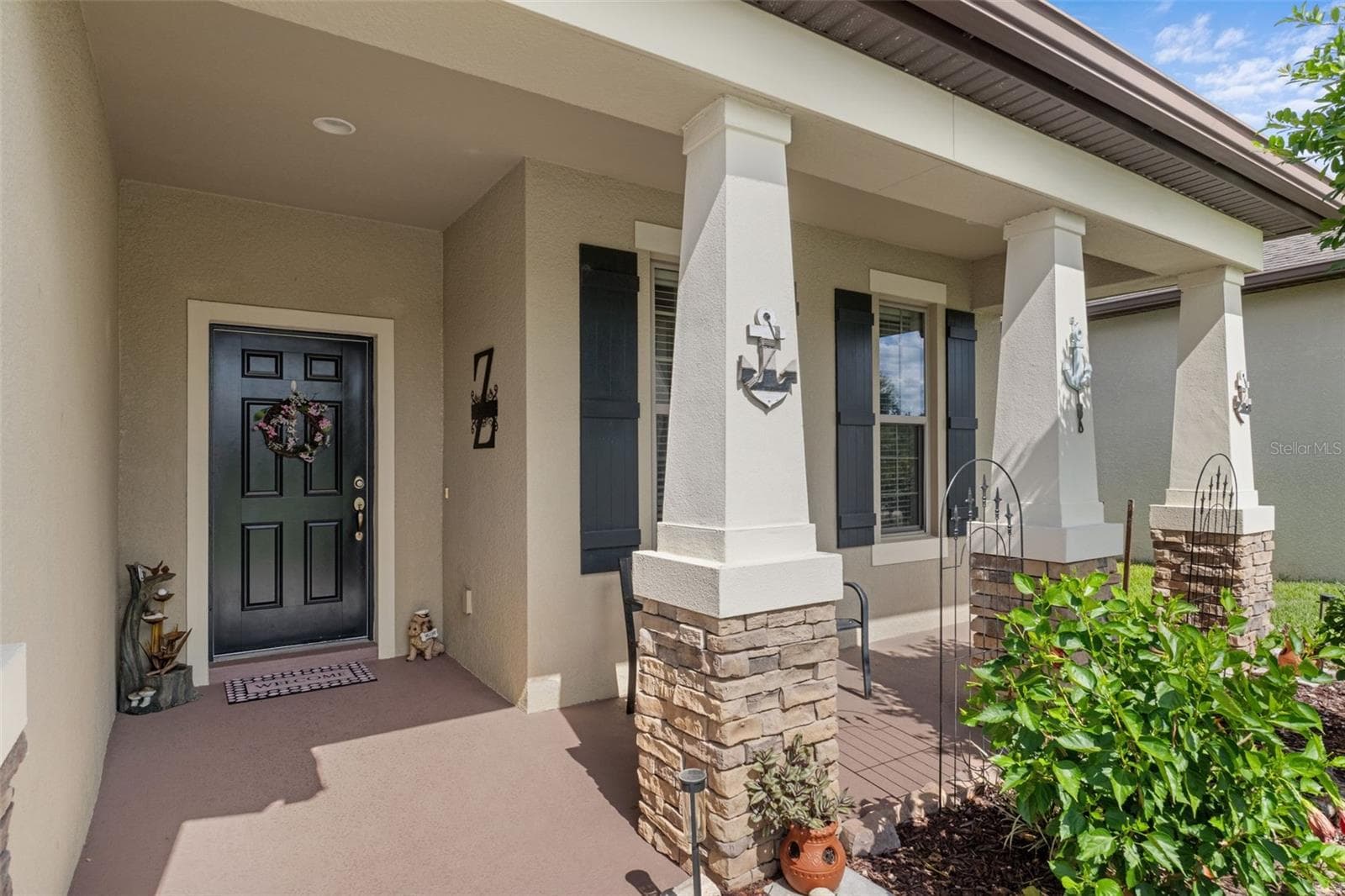 Single Family Residence at 15287 STONE HOUSE DR, BROOKSVILLE, photo 6 of 47