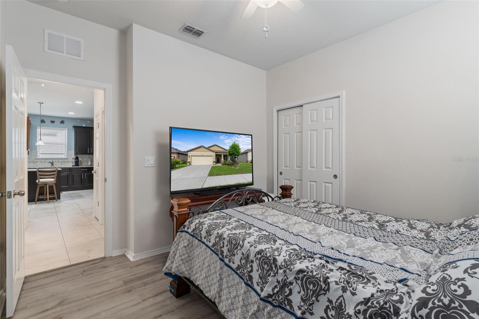 Single Family Residence at 15287 STONE HOUSE DR, BROOKSVILLE, photo 30 of 47