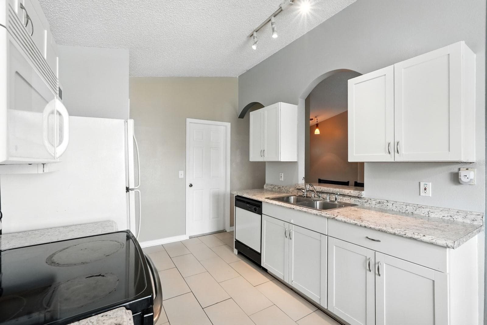 Single Family Residence at 3154 LYNNHAVEN ST, DELTONA, photo 14 of 39