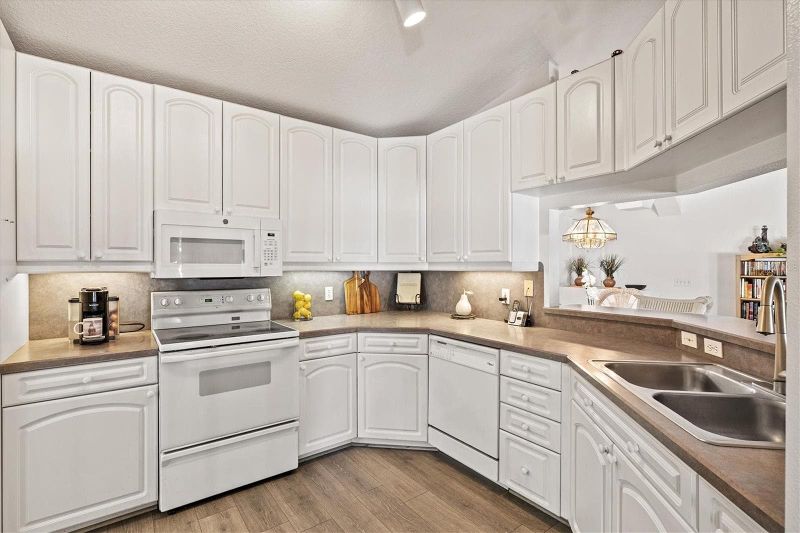 Amazing Whole House Water Filtration System - 5128 18TH LN E, BRADENTON