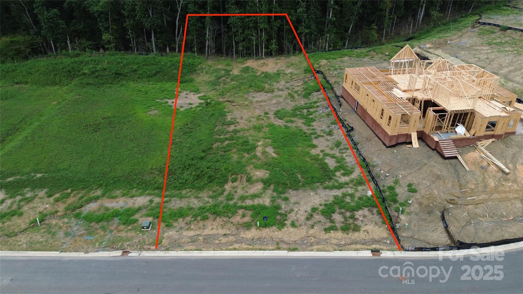 Lot #3 in Davidson Woods.  Lines are not to scale and are meant to give a general idea of lot size and shape.  Please refer to the plat map by developer. - Davidson