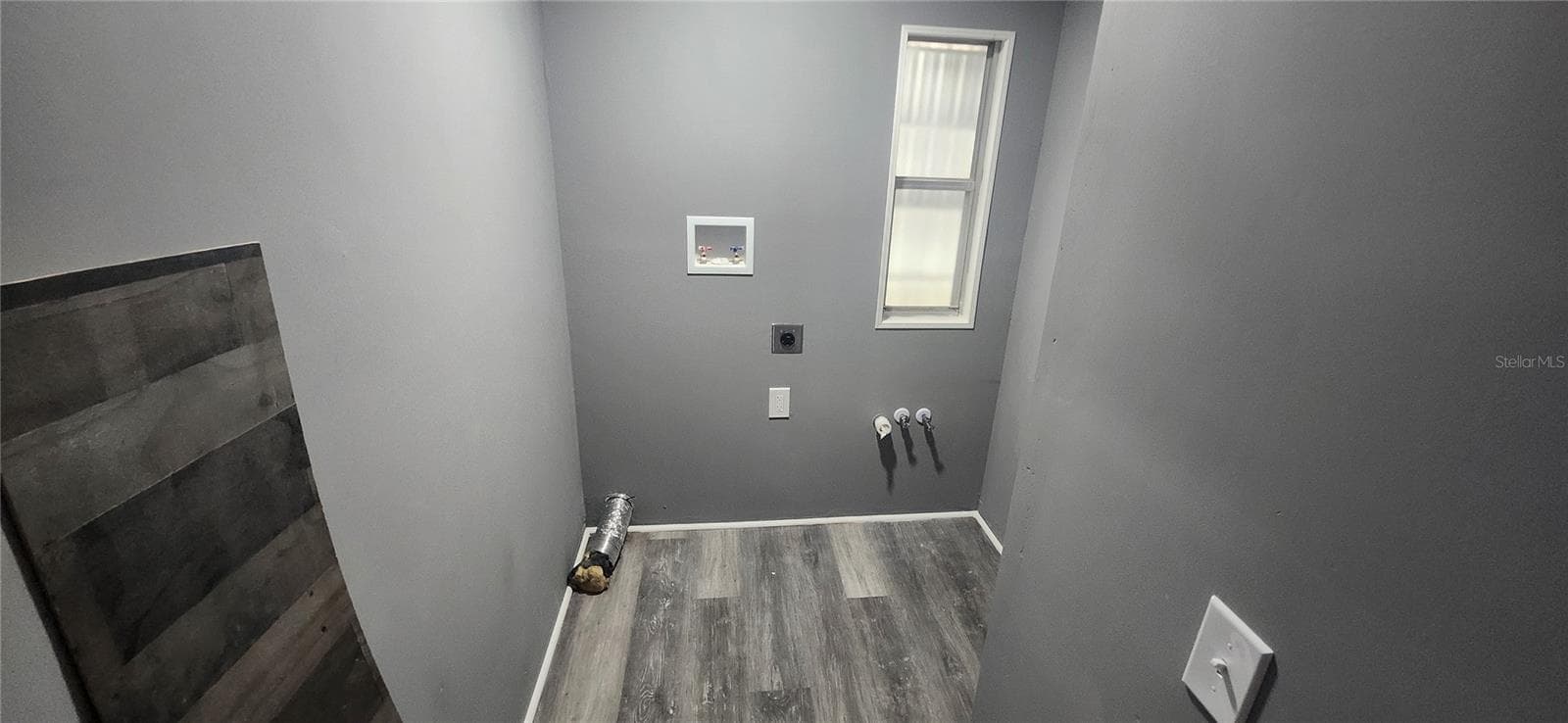 Manufactured Home at 3702 TIKI DR, HOLIDAY, photo 12 of 25