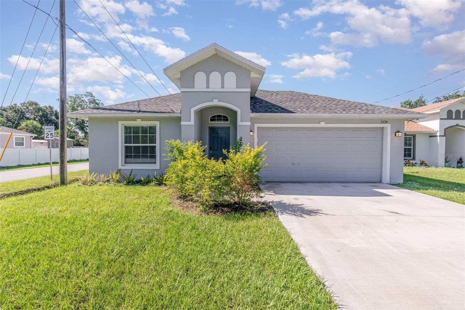Single Family Residence at 1534 PINE ST, ORLANDO, photo 4 of 28