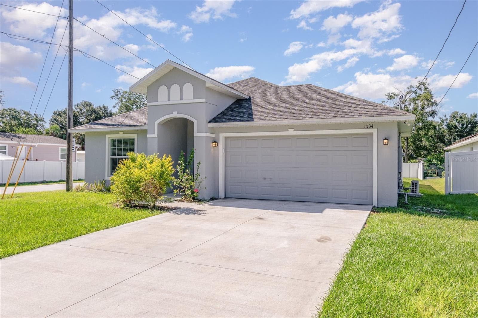 Single Family Residence at 1534 PINE ST, ORLANDO, photo 6 of 28
