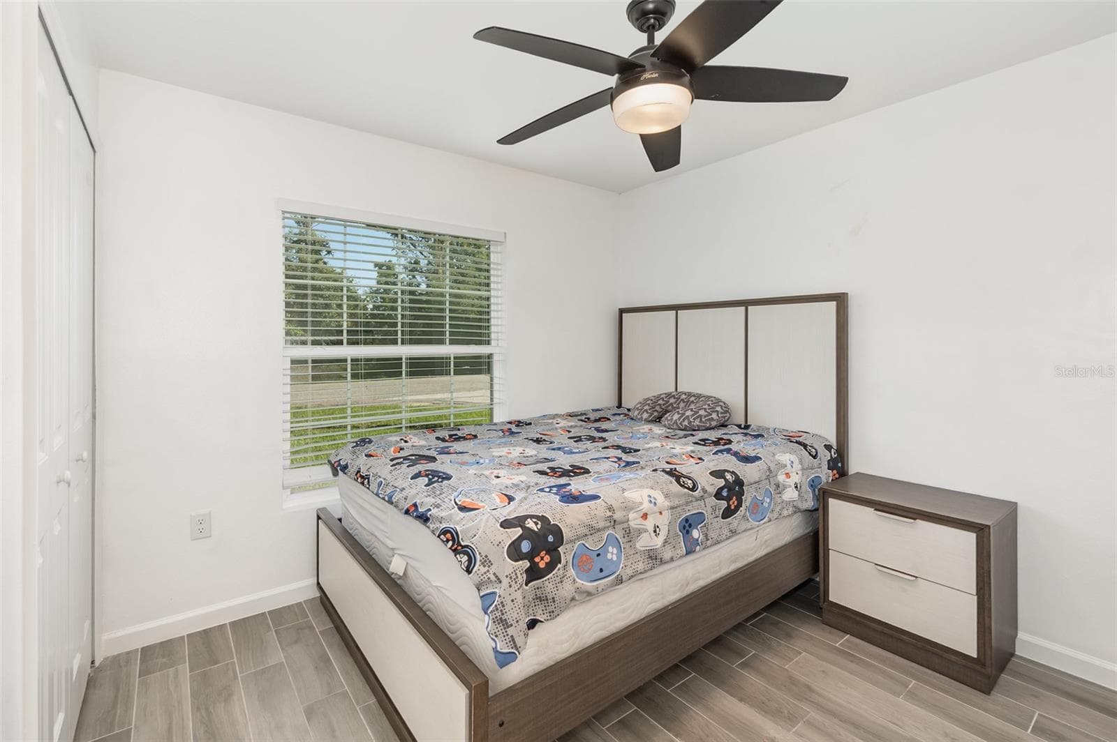 Single Family Residence at 1534 PINE ST, ORLANDO, photo 13 of 28