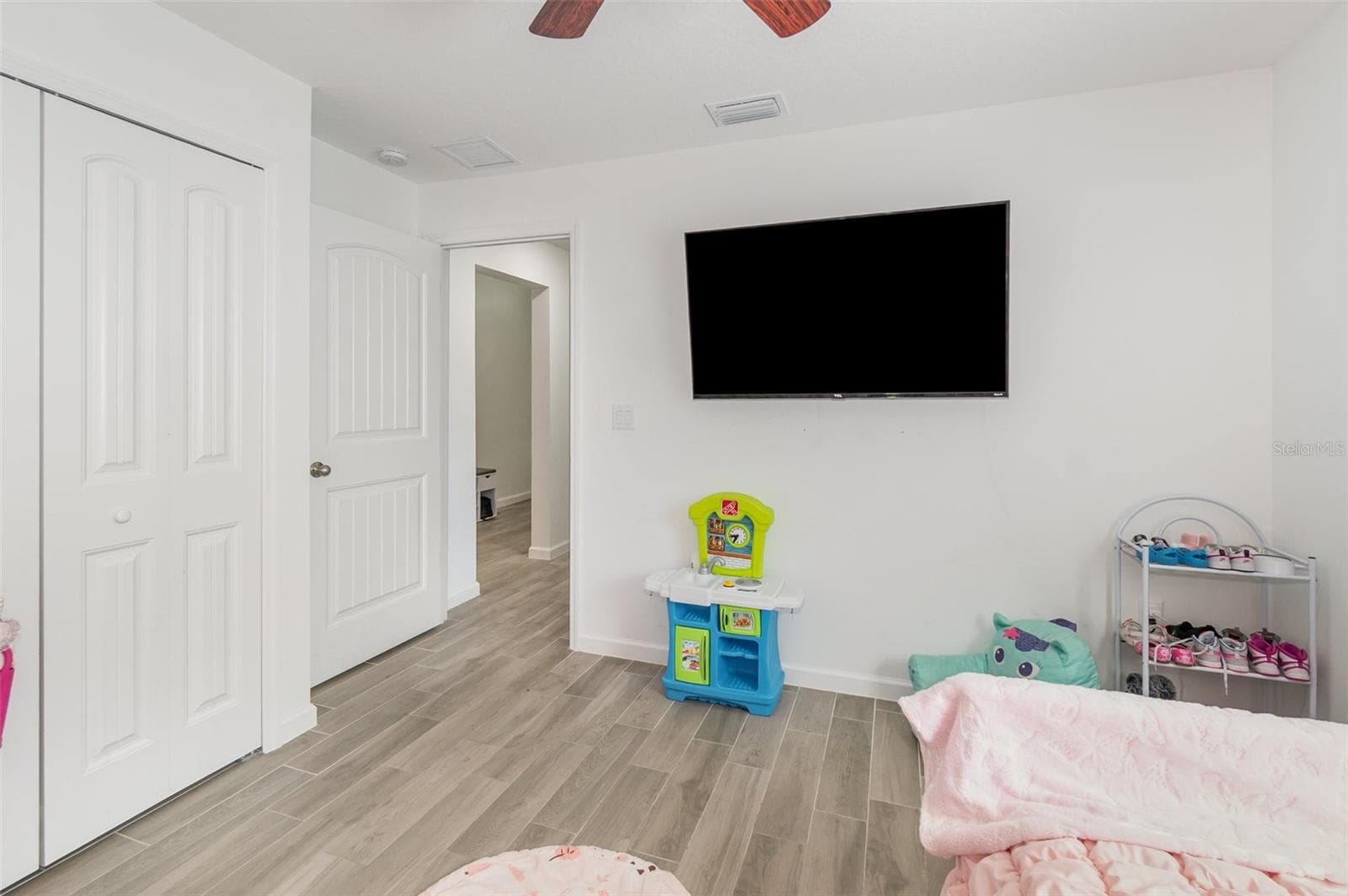 Single Family Residence at 1534 PINE ST, ORLANDO, photo 19 of 28