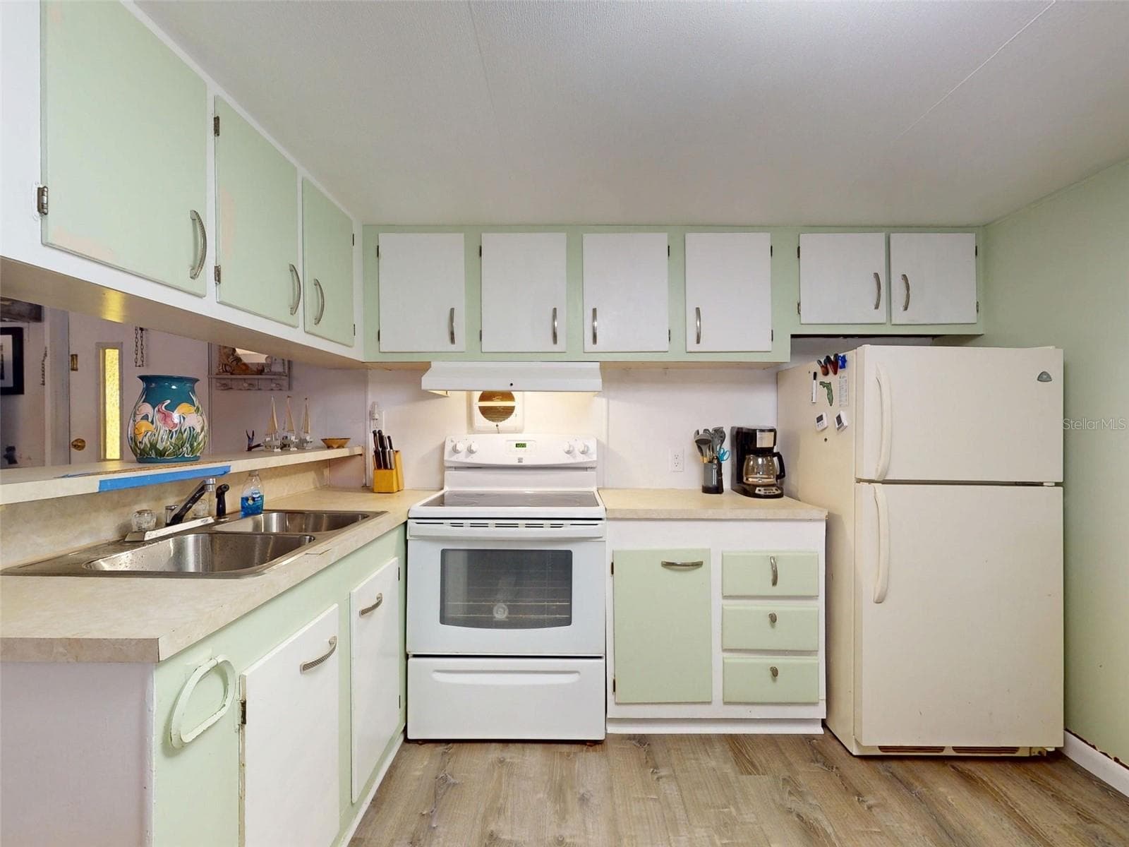 Manufactured Home at 2201 S RIDGEWOOD AVE #8, EDGEWATER, photo 18 of 75