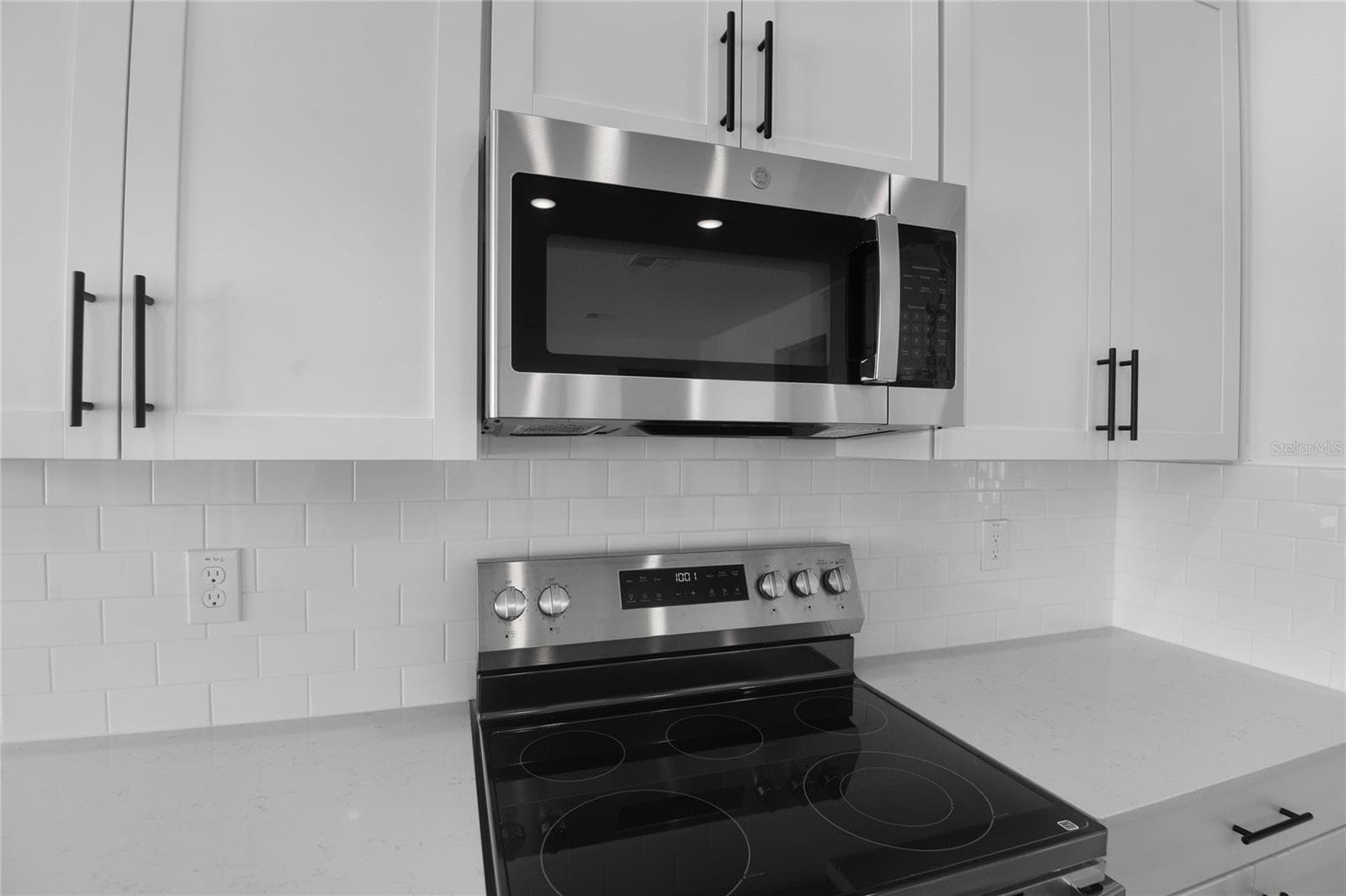 Single Family Residence at 159 WATERSTONE LOOP, TAVARES, photo 6 of 22