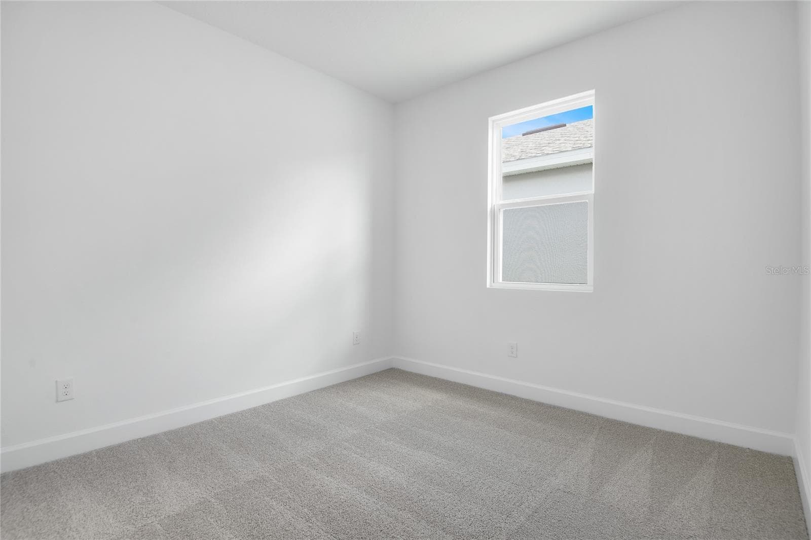 Single Family Residence at 159 WATERSTONE LOOP, TAVARES, photo 15 of 22