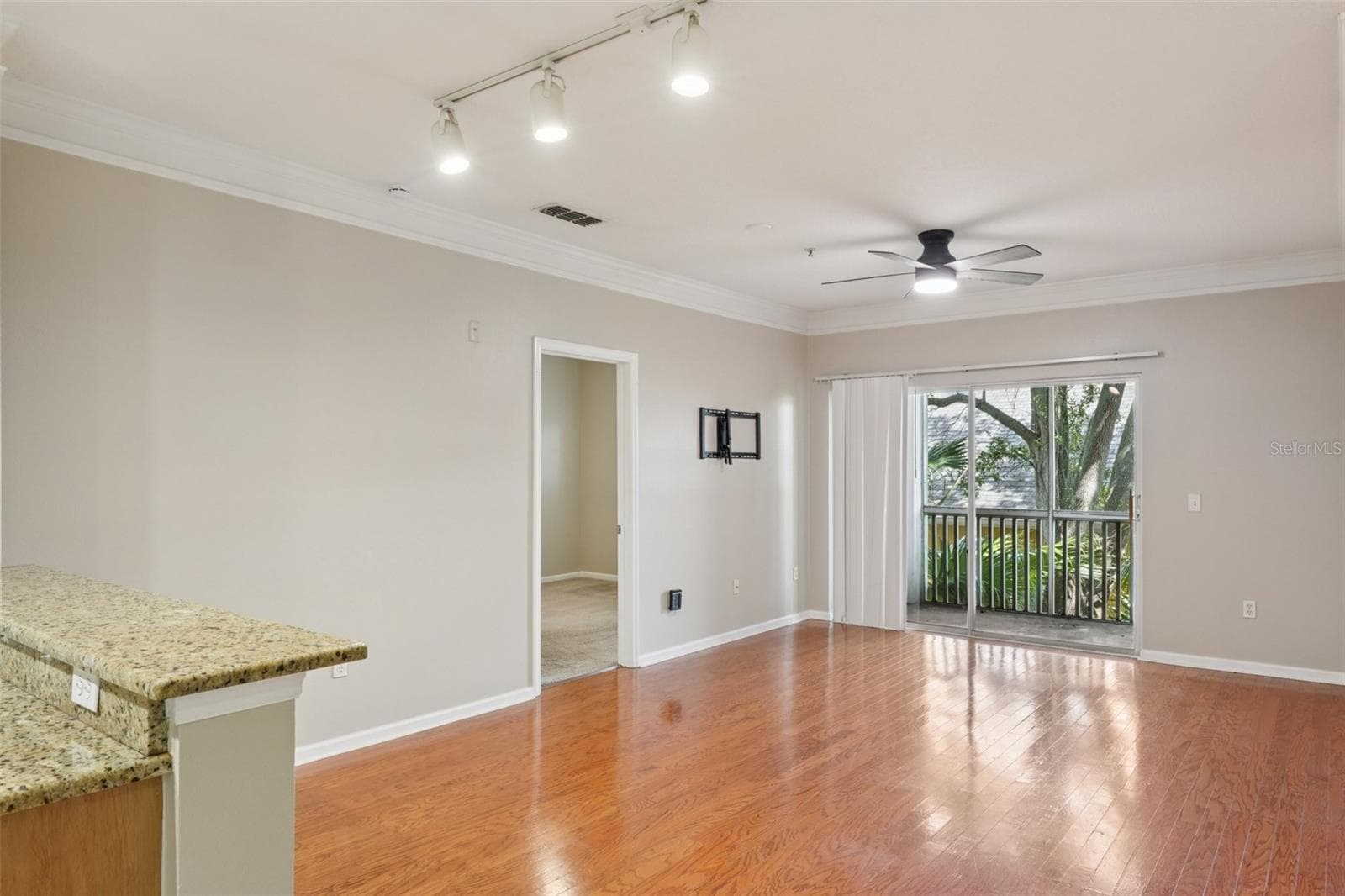 Condominium at 4207 S DALE MABRY HIGHWAY #11207, TAMPA, photo 6 of 59