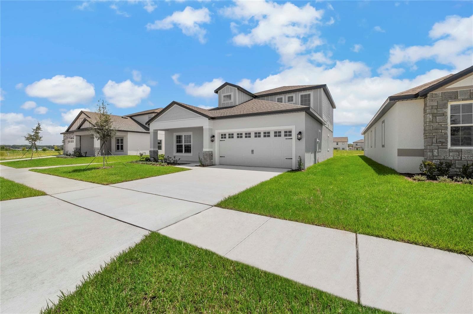 Single Family Residence at 3340 CHINOTTO DR, LAKE ALFRED, photo 3 of 33