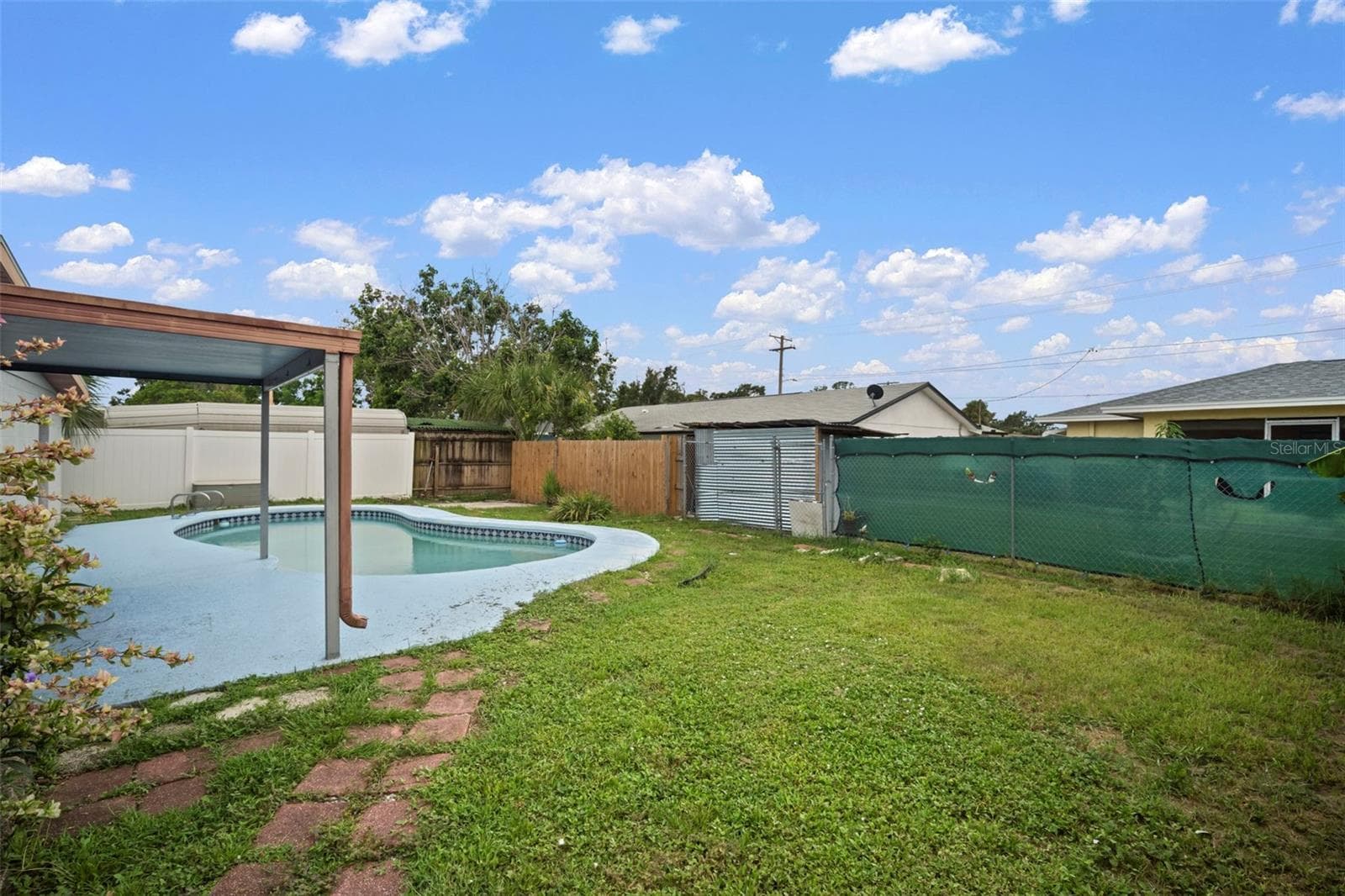 Back yard - 4712 BESSIE RD, TAMPA
