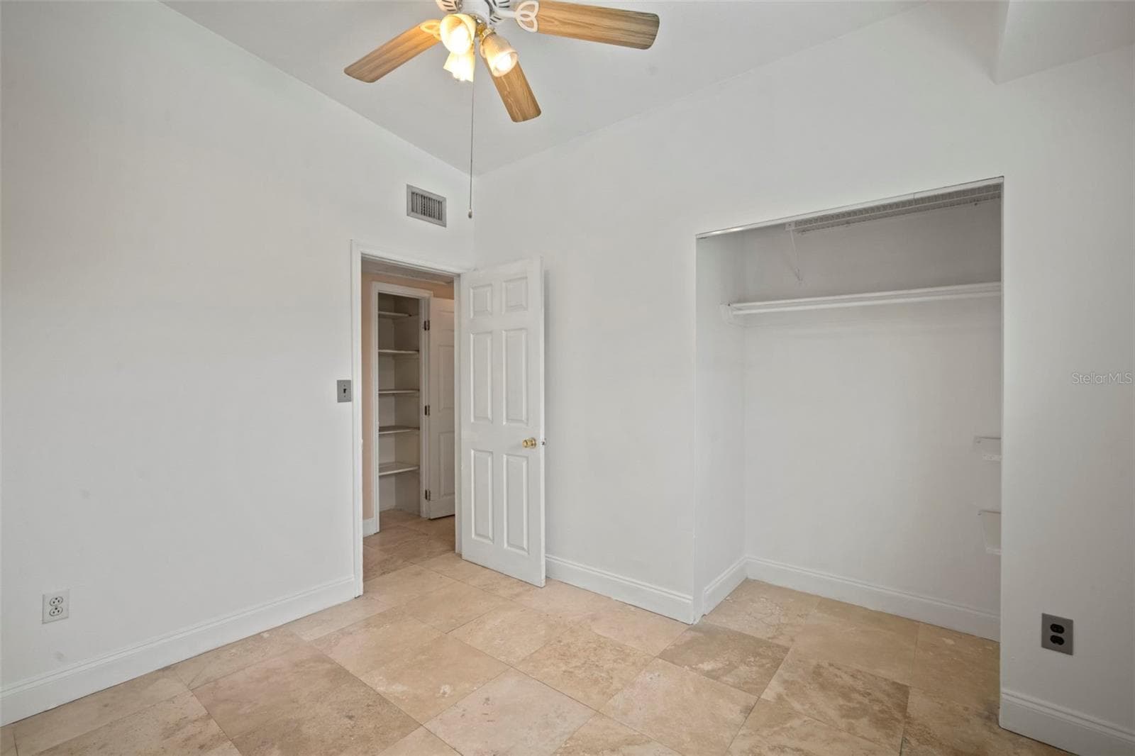 Bedrrom - 4712 BESSIE RD, TAMPA