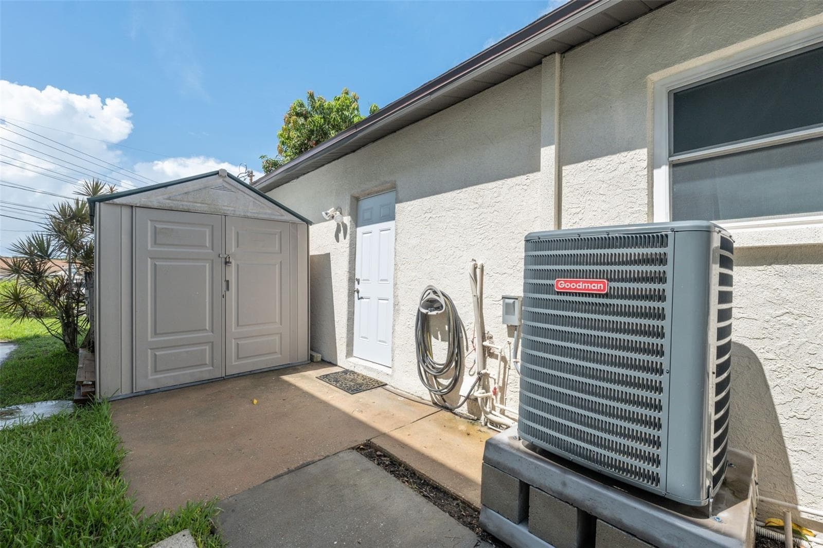Single Family Residence at 7711 HATTERAS DR, HUDSON, photo 11 of 36
