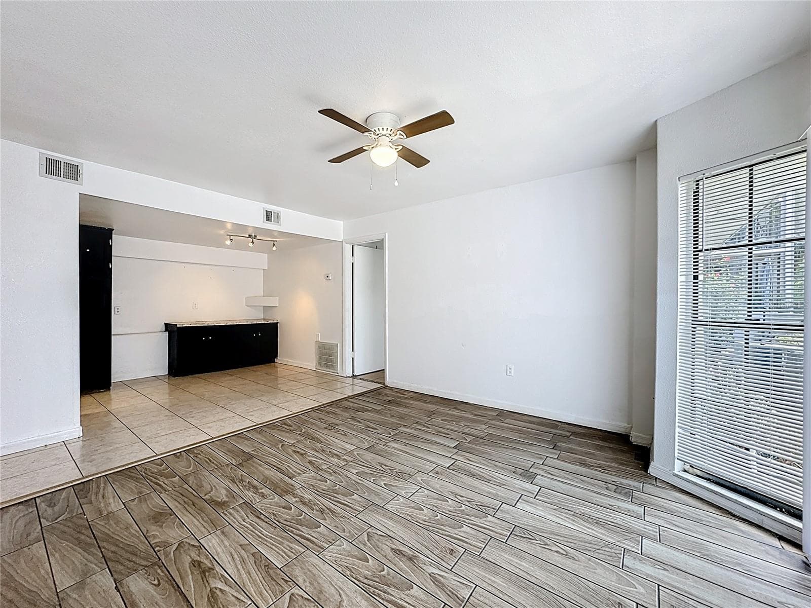 Condominium at 5977 VILLAGE CIRCLE SOUTH #GE, ORLANDO, photo 21 of 47