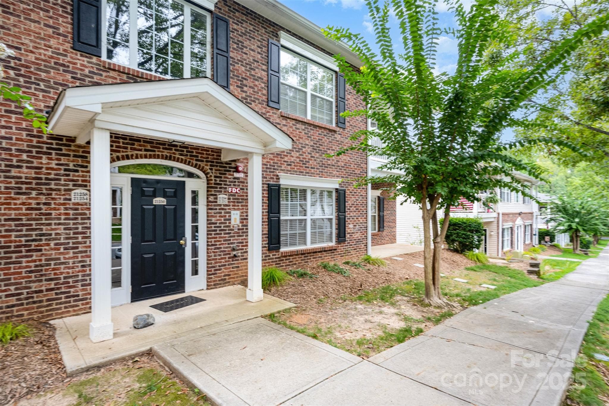 Condominium at 21252 Hickory Street, Cornelius, photo 2 of 15
