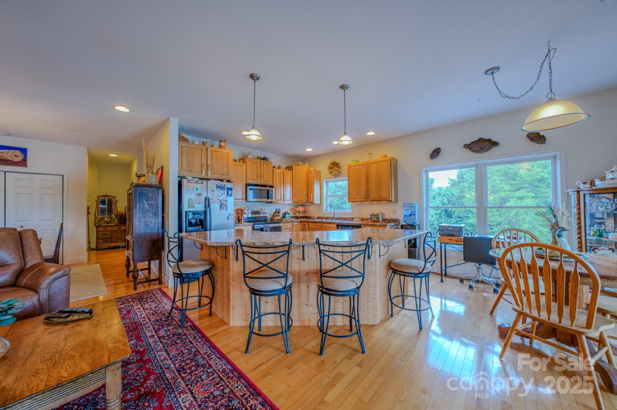 Single Family Residence at 101 Lake Club Lane, Nebo, photo 31 of 45