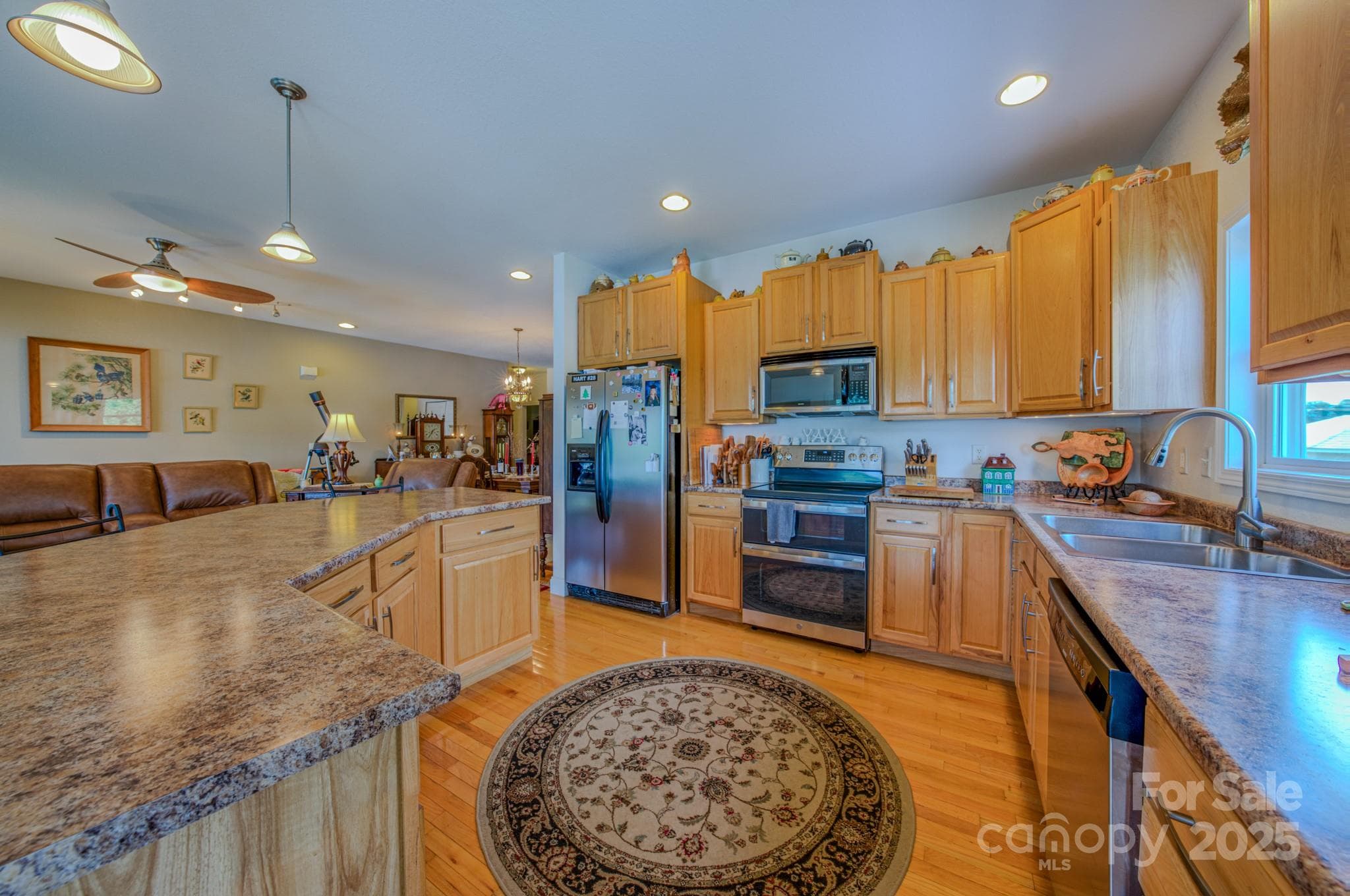 Single Family Residence at 101 Lake Club Lane, Nebo, photo 42 of 45