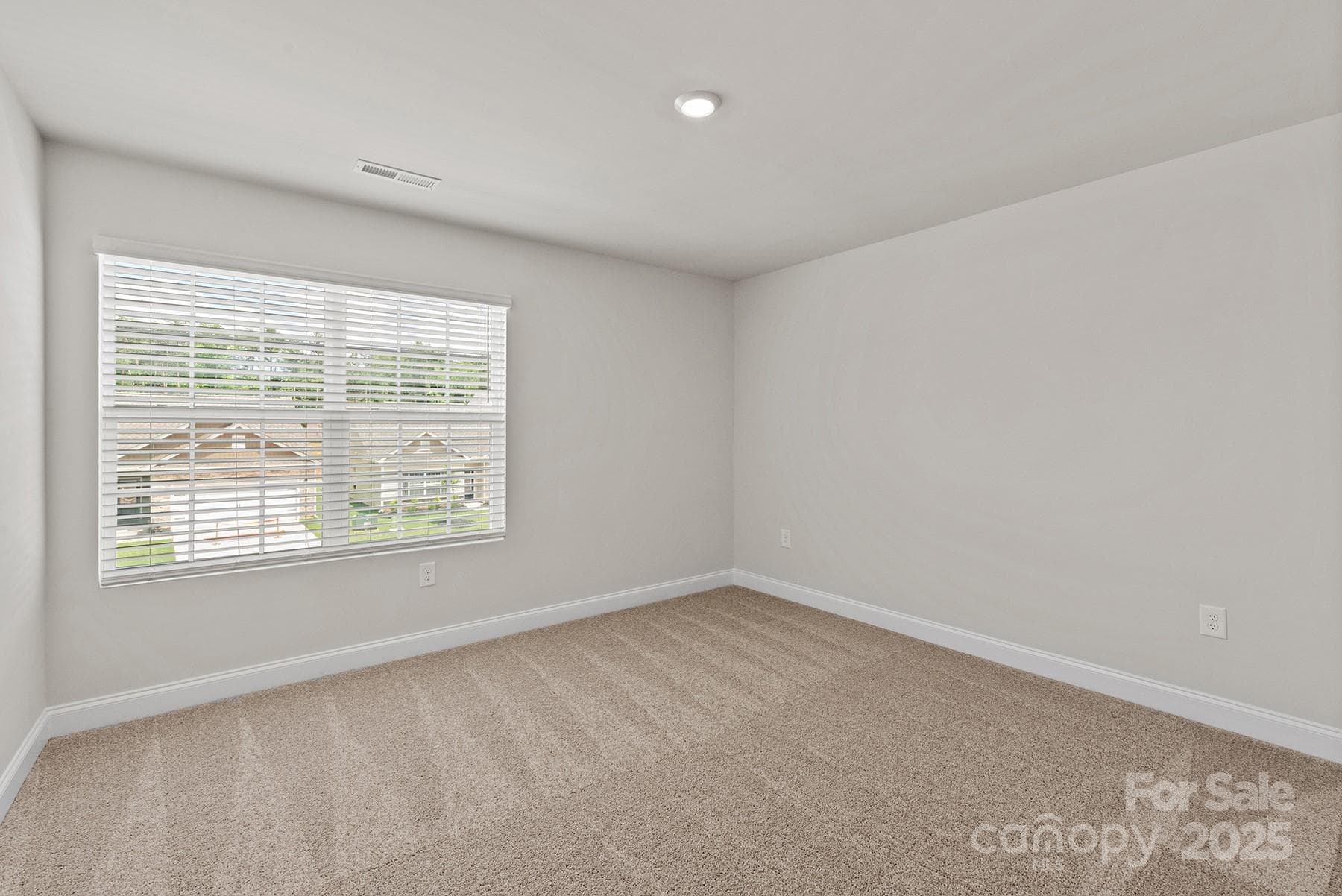 Single Family Residence at 3441 Robindale Drive, Winston Salem, photo 20 of 22