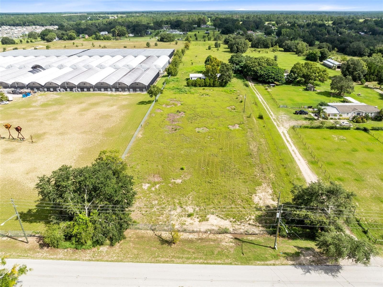 2719 W KELLY PARK RD