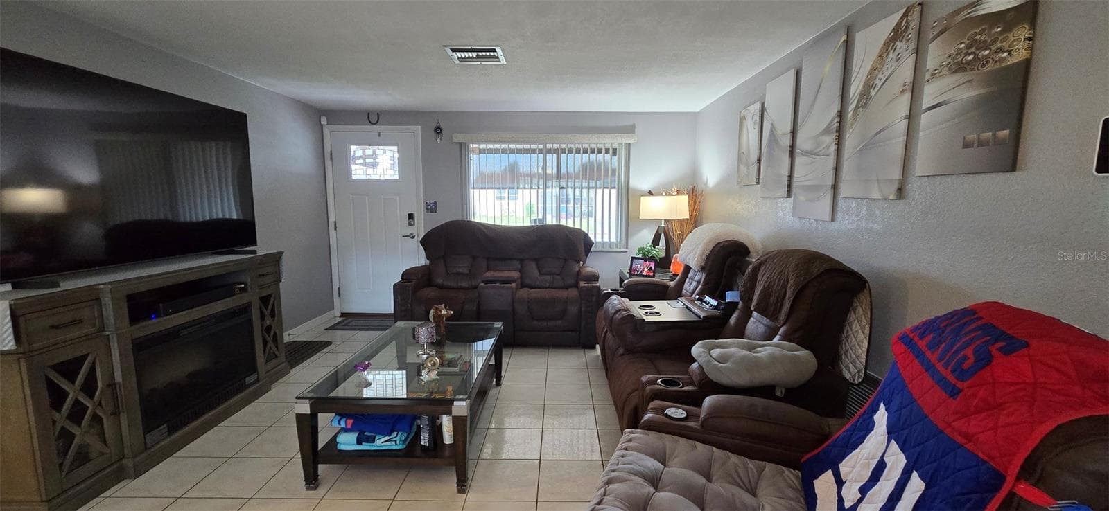 Single Family Residence at 3111 KILBURN RD, HOLIDAY, photo 6 of 32
