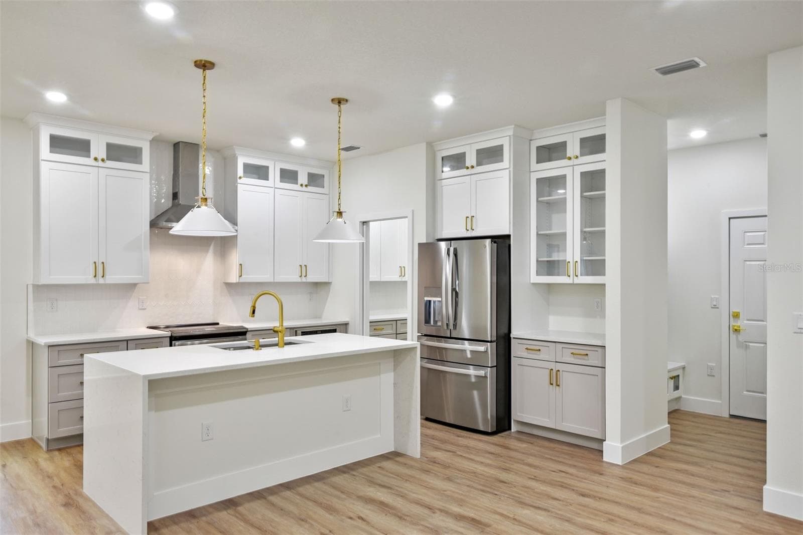 Single Family Residence at 1030 WILKS AVE, ORLANDO, photo 17 of 64