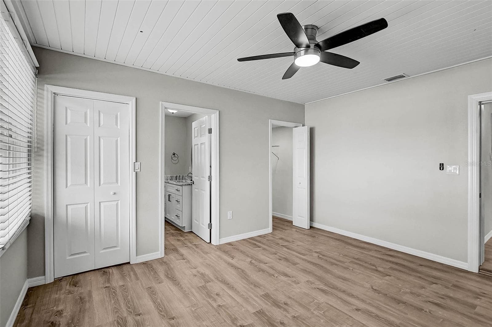 Primary Bedroom Ensuite - 102 20TH ST NE, BRADENTON